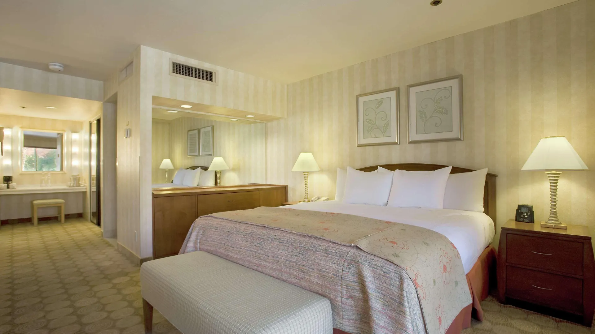 Hilton Palm Springs Hotel Resort