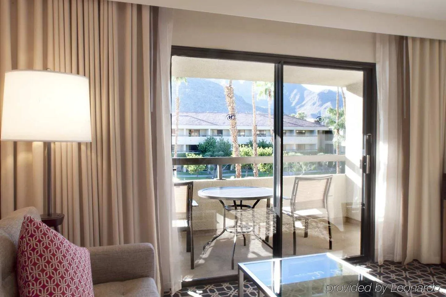 Hilton Palm Springs Hotel 4*,