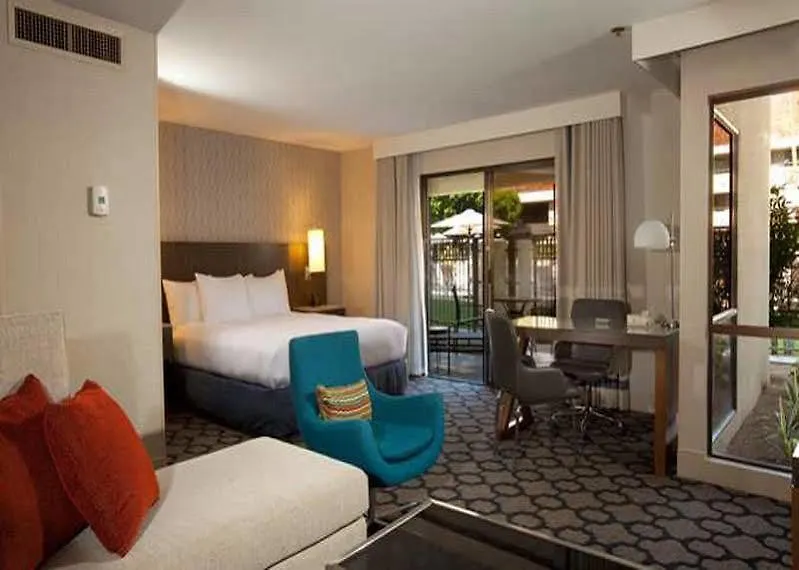 Resort Hilton Palm Springs Hotel