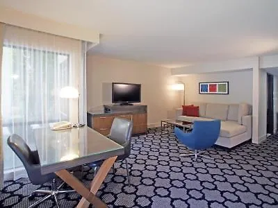 Hotel Hilton Palm Springs 4*,